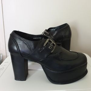 Deena and Ozzy platform buckle chunky heels